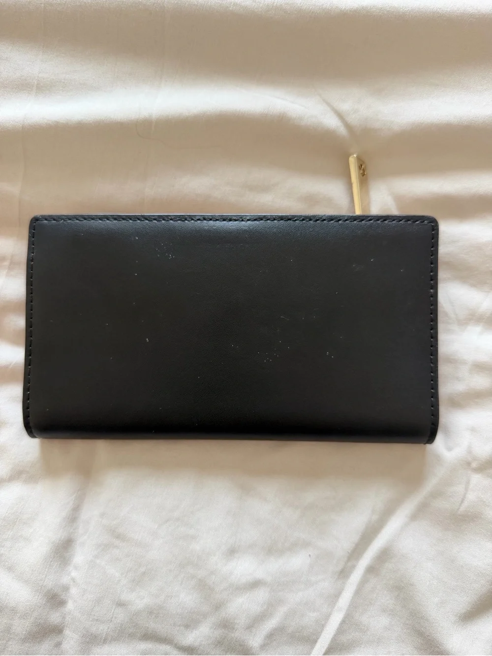 kate spade Black Scallop Trim Zip Wallet with Gold Hardware